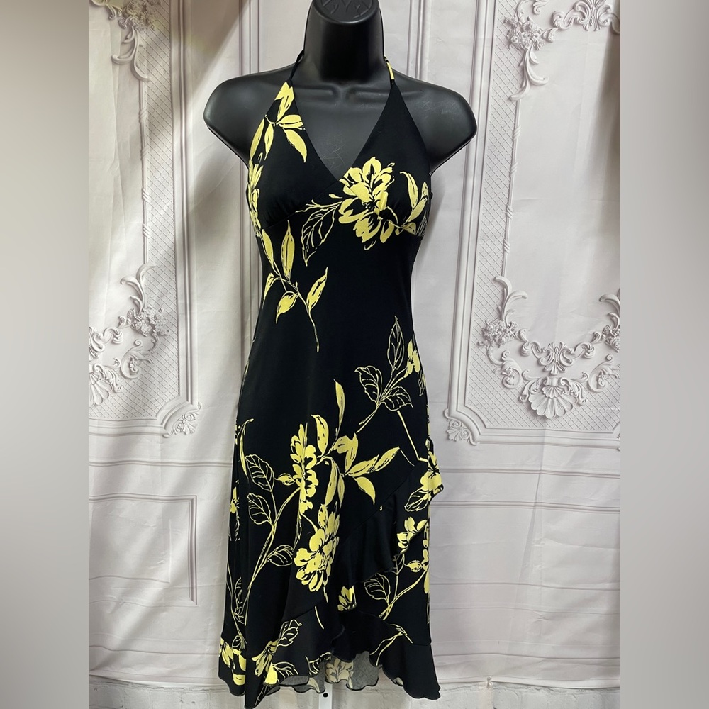 Epologue Y2K Vintage Floral Ruffled bottom high low Halter neck size small dress